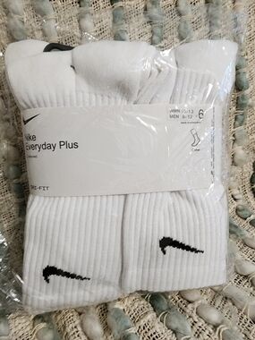 Nike White Crew Athletic Socks with Black Swoosh (6 Pack)